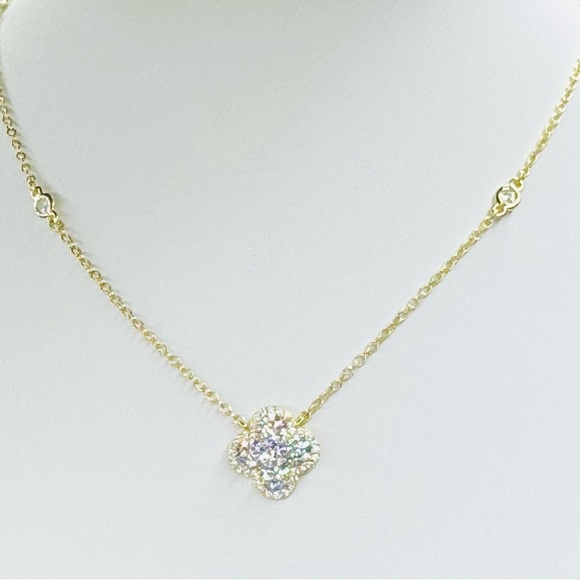 Elegant 14K Gold Flower and Crystal Pendant Necklace - Picture 1 of 5
